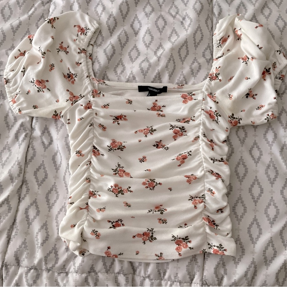 Unused cute ruffle top